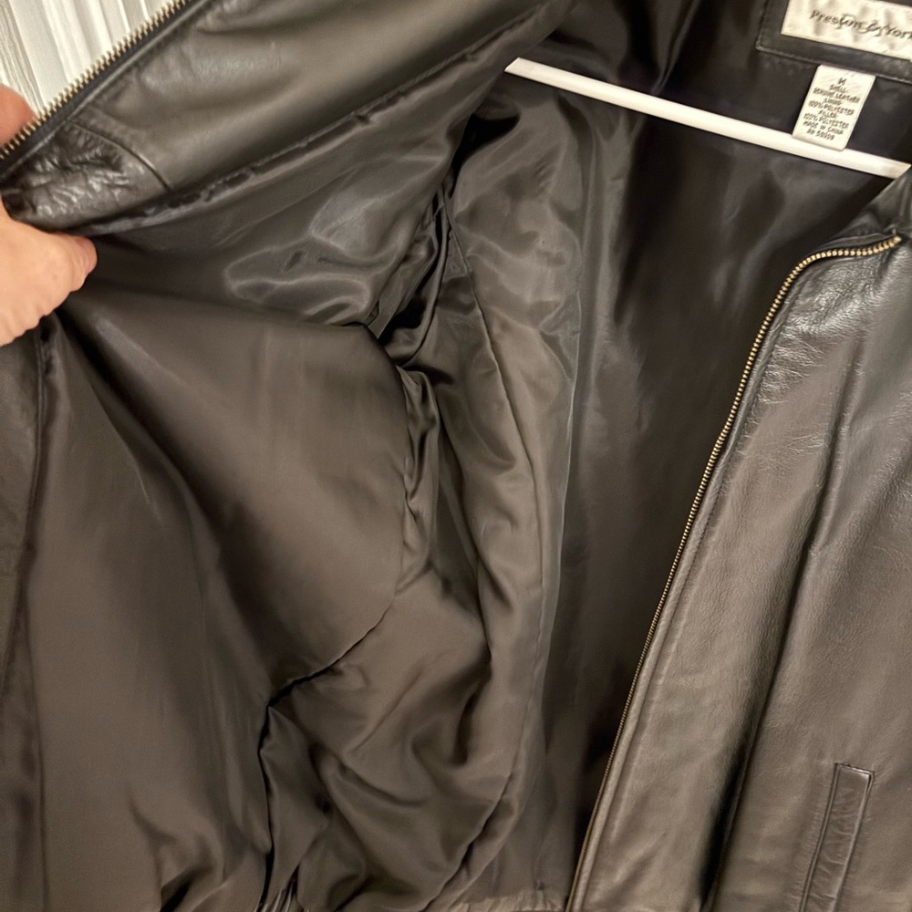 Preston & York Leather Bomber Jacket - Picture 7 of 12